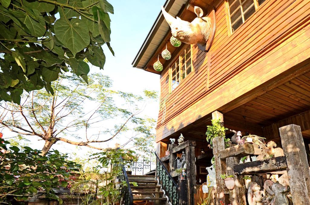 Taichung Xinshe Garden Life Homestay B&B Bagian luar foto