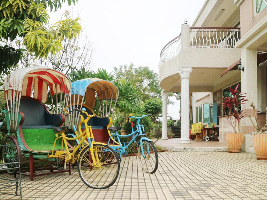 Taichung Xinshe Garden Life Homestay B&B Bagian luar foto