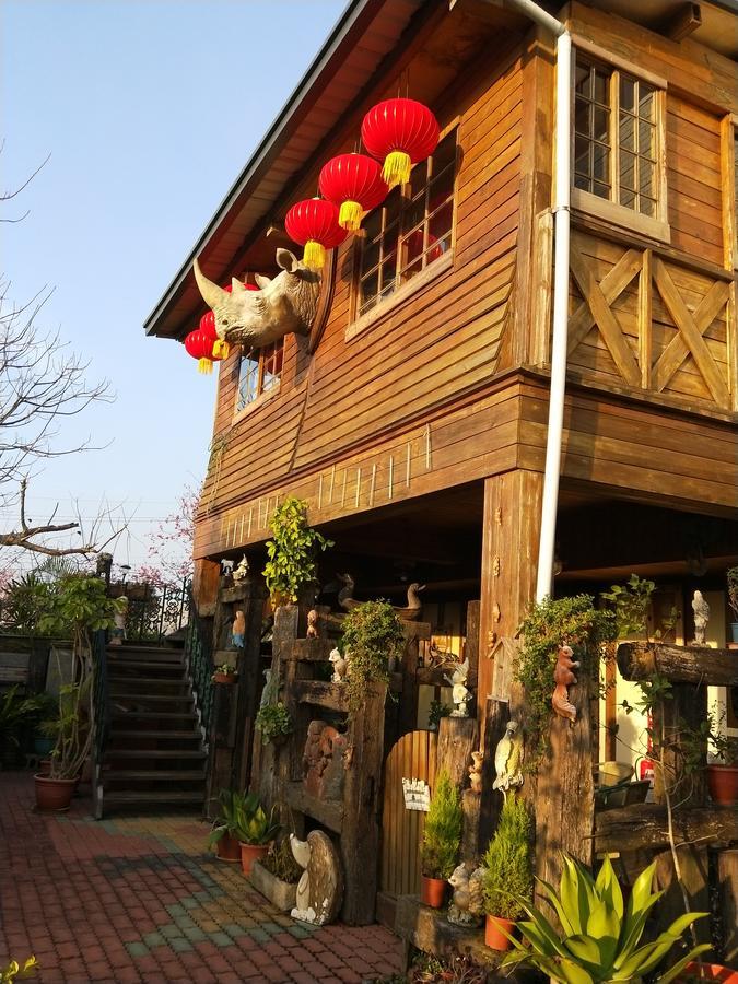 Taichung Xinshe Garden Life Homestay B&B Bagian luar foto